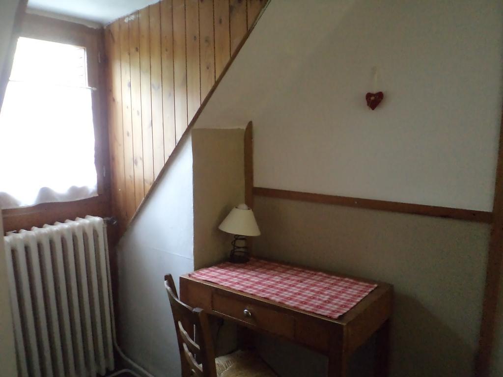 Auberge Saint Antoine Пельву Номер фото
